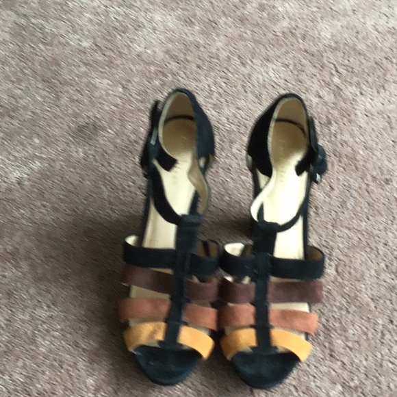 Suede stack heeled sandals - Picture 3 of 3